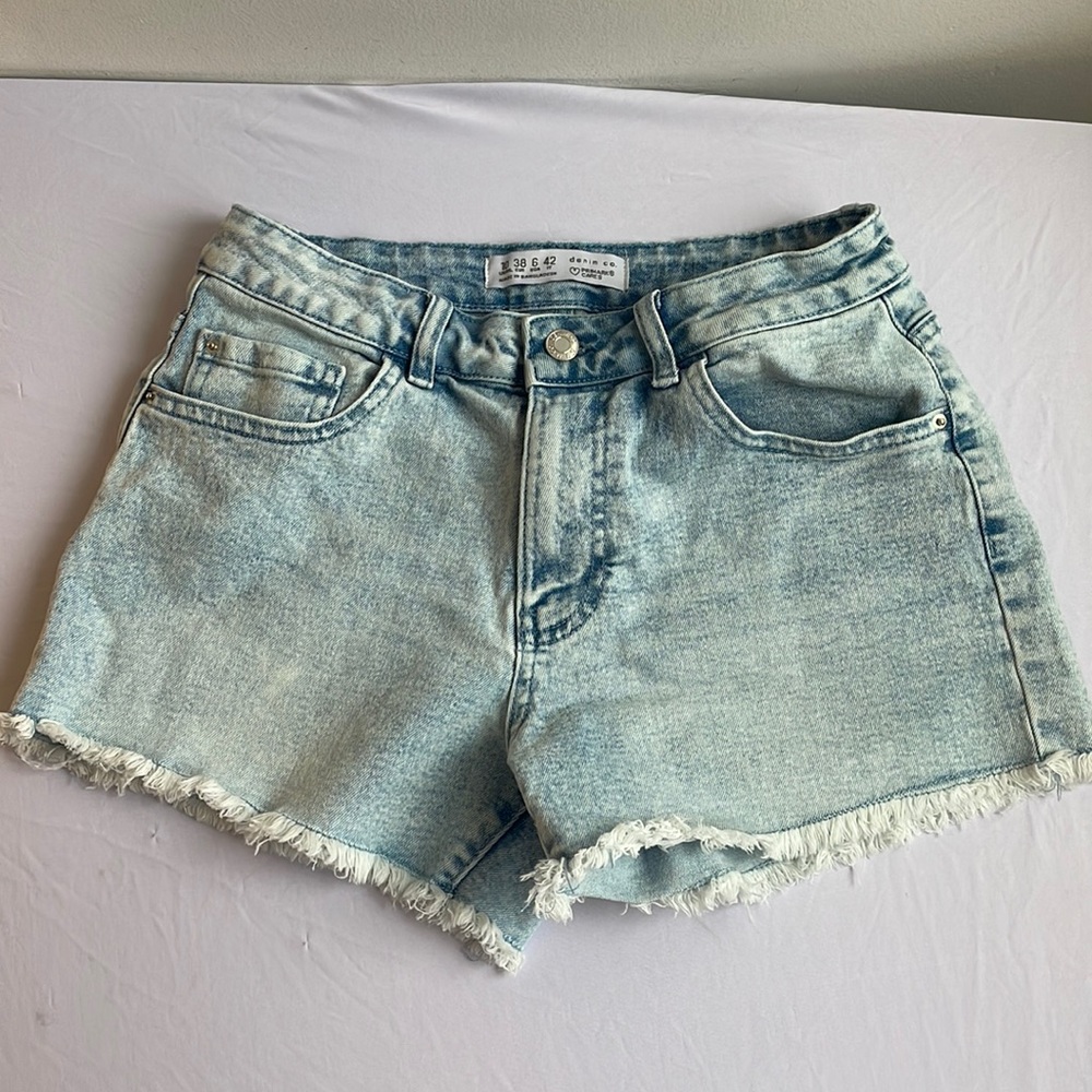 Primark Jean Shorts Size 6 .